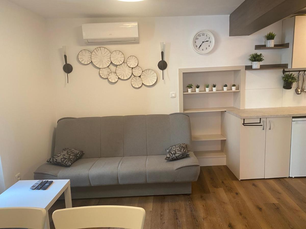Jolly -center Bright At Tartini Square Apartment