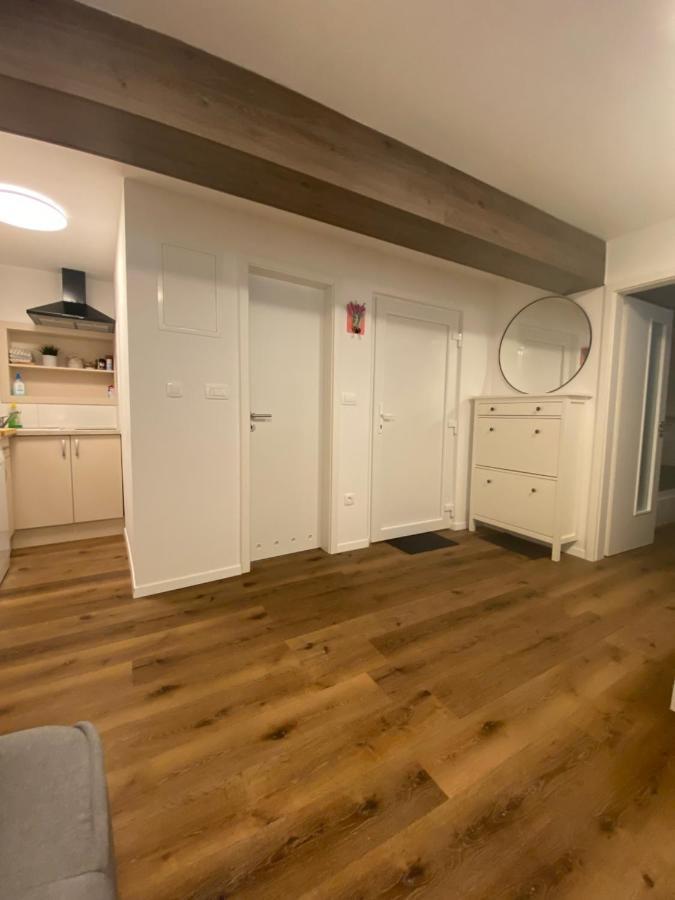 Jolly -center Bright At Tartini Square Apartment *