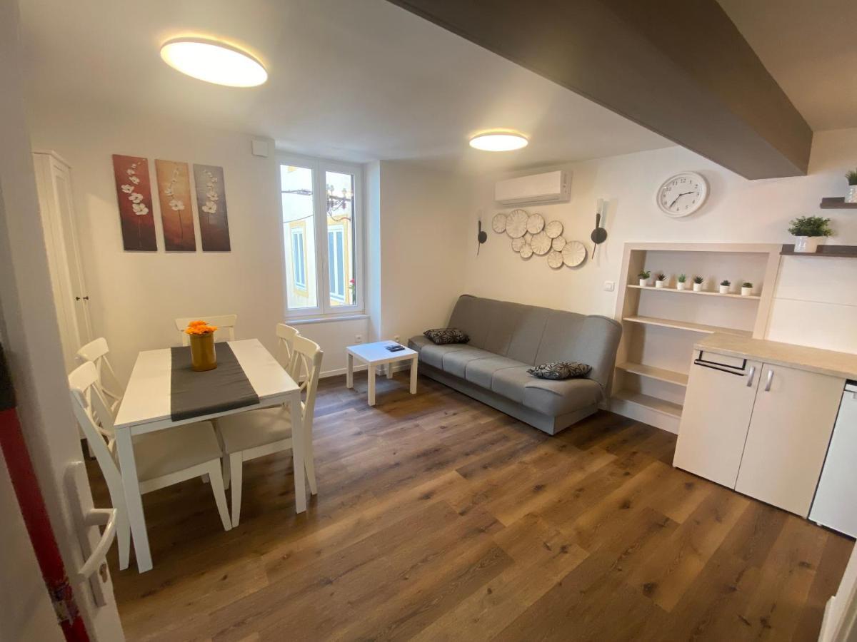 Apartment Jolly -center Bright At Tartini Square Piran