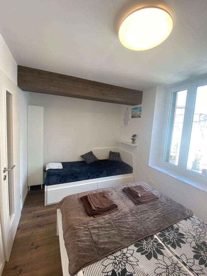 Jolly -center Bright At Tartini Square Apartment *